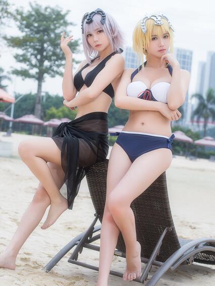 超人气Coser鳗鱼霏儿 – 贞德