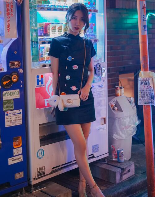 微博红人Coser@黑川 旗袍