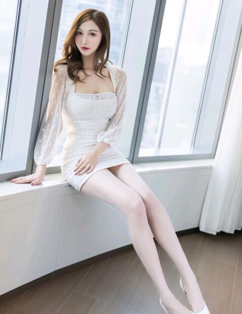 [IMISS爱蜜社] 2021.03.09 VOL.560 Lavinia肉肉 丝袜 美腿