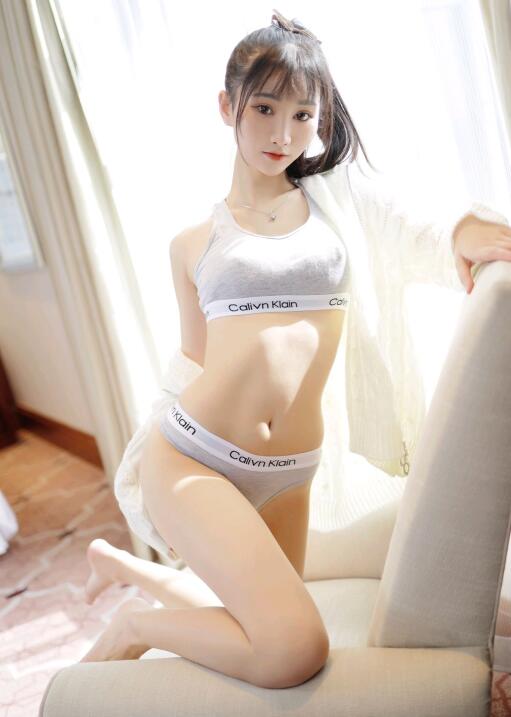 [MFStar模范学院] 2021.03.12 VOL.467 小果冻儿 软妹 美腿