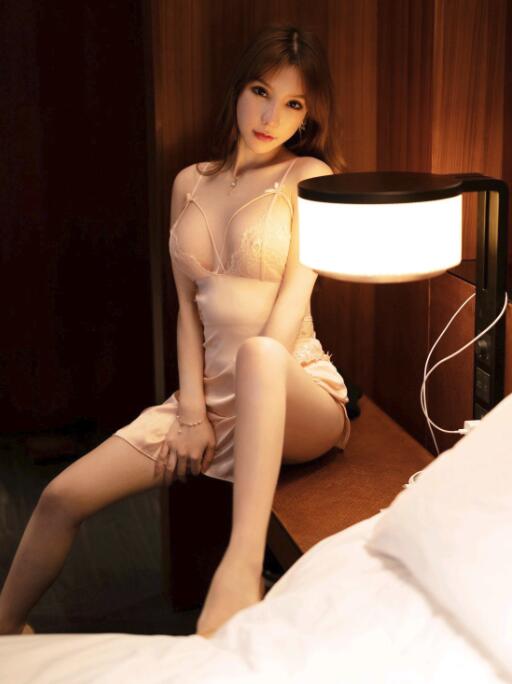 [YOUMI尤蜜荟] 2021.03.17 VOL.616 周于希Sandy 吊裙 美胸