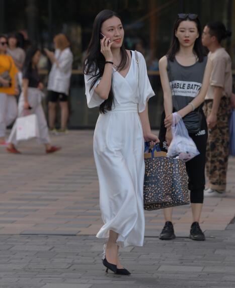 红石作品 – 性感白裤少妇 写真