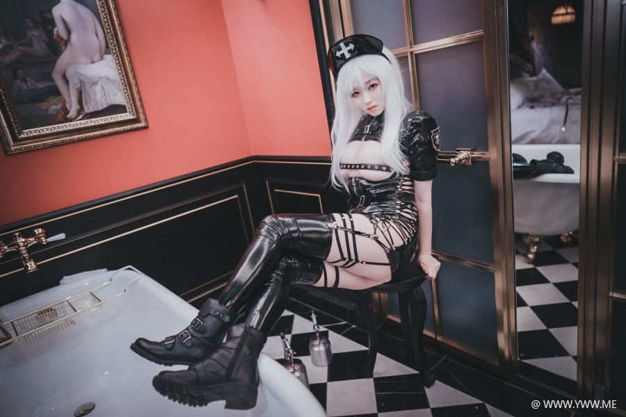 韩国妹子BamBi写真 – Poisonous Nurse-像素点