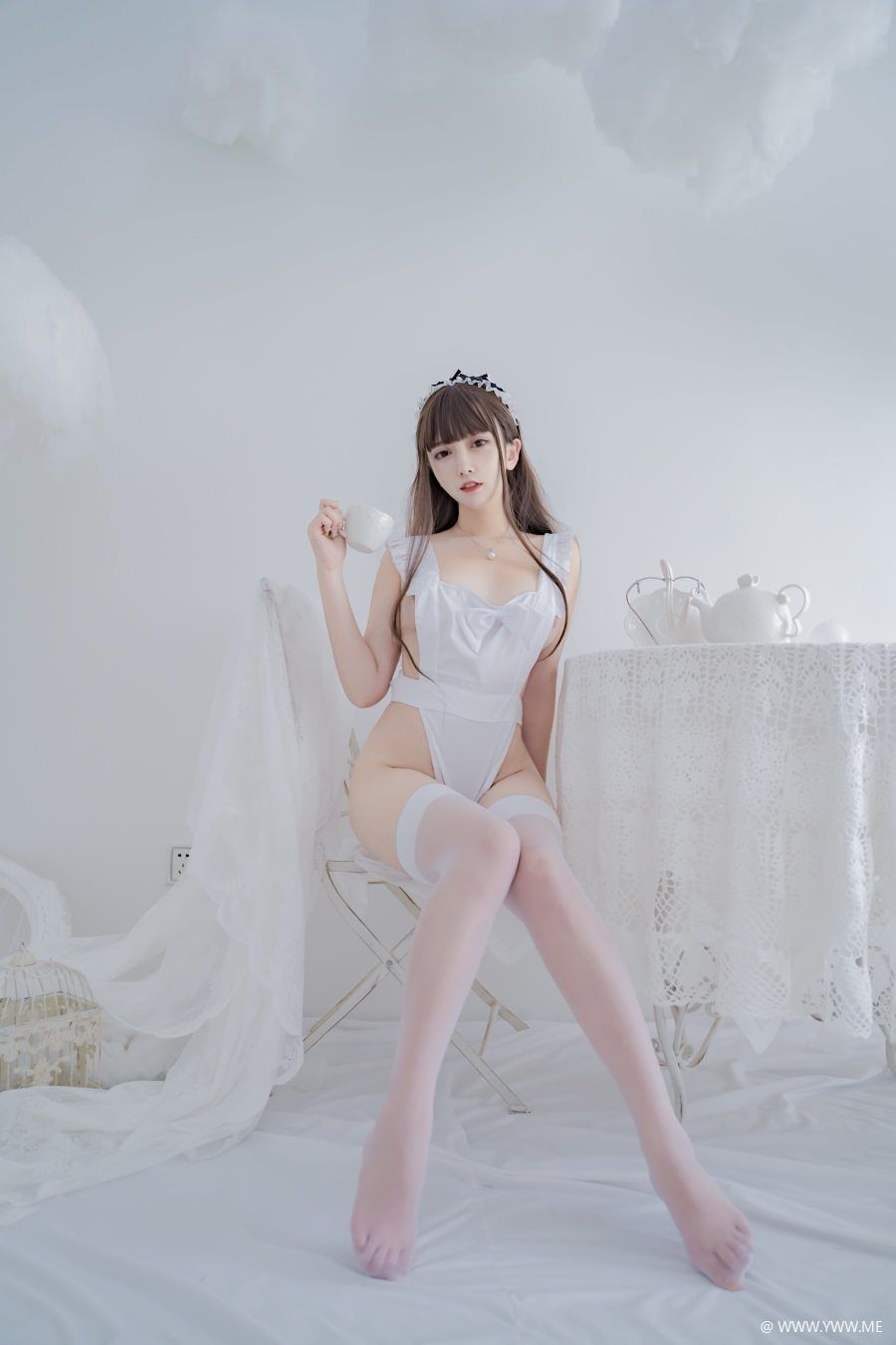 斗鱼主播@过期米线线喵 – 2020围裙-像素点