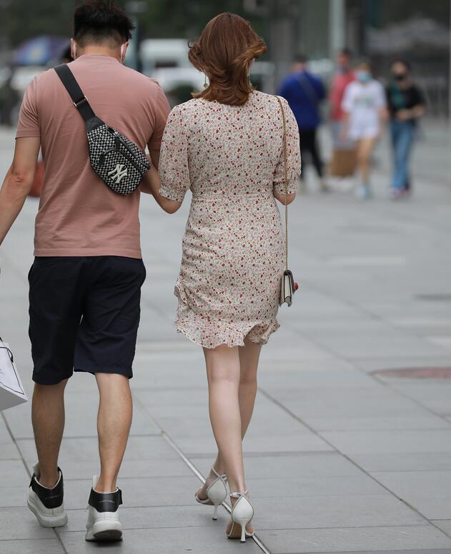 四九城嘎子街拍作品 – 高跟女友 写真