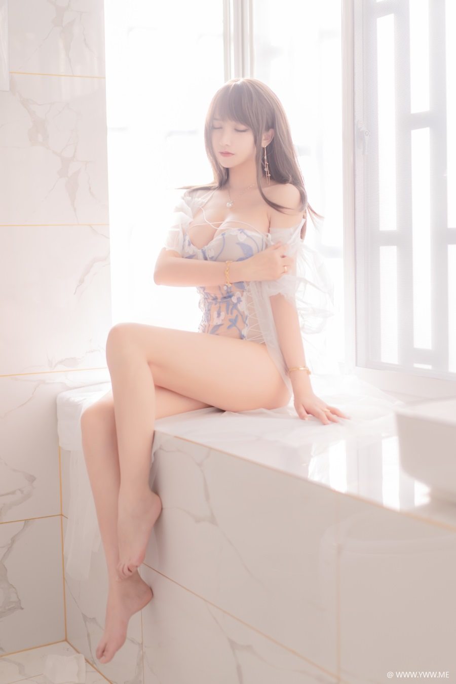 斗鱼主播@过期米线线喵 – 午后-像素点