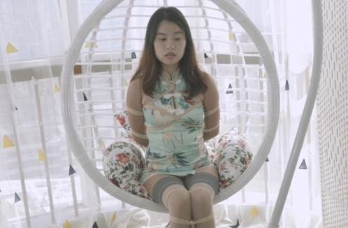 [Ligui丽柜] 2020.09.01 HD视频《4K映像-夏日的午后（下）》琪琪