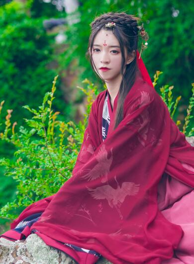 名动漫博主KETTOE – 汉服