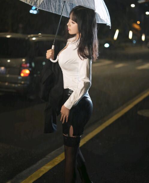 [XiuRen秀人网] 2021.05.08 No.3383 乔漫妮mina 湿身 丰满