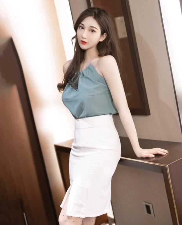 [IMISS爱蜜社] 2021.05.10 VOL.590 Lavinia肉肉 丝袜 美腿