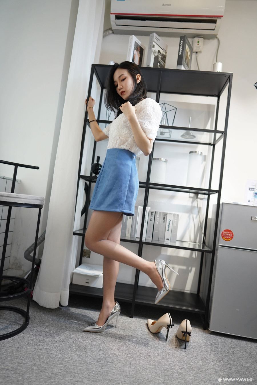 萌甜物语 XM138《蓝裙OL装-腿腿》-像素点