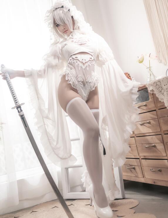 知名Coser@蠢沫沫 尼尔纪元 白花嫁