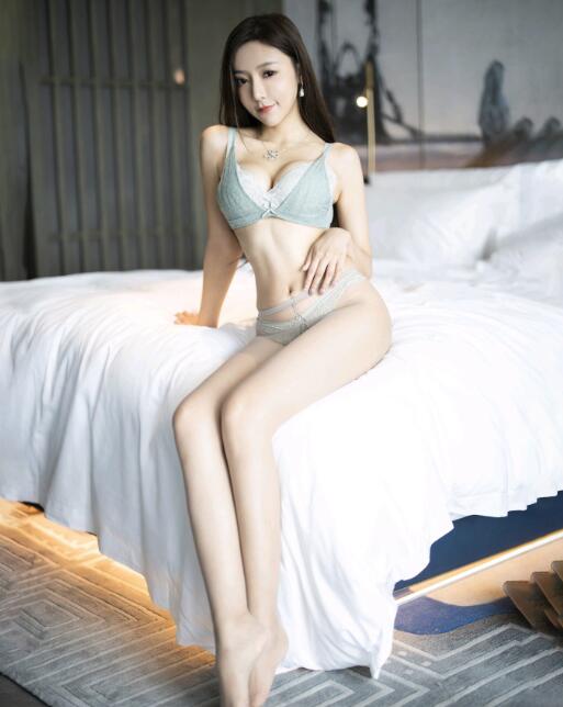 [MyGirl美媛馆] 2021.05.11 VOL.520 王馨瑶yanni 美腿 长裙