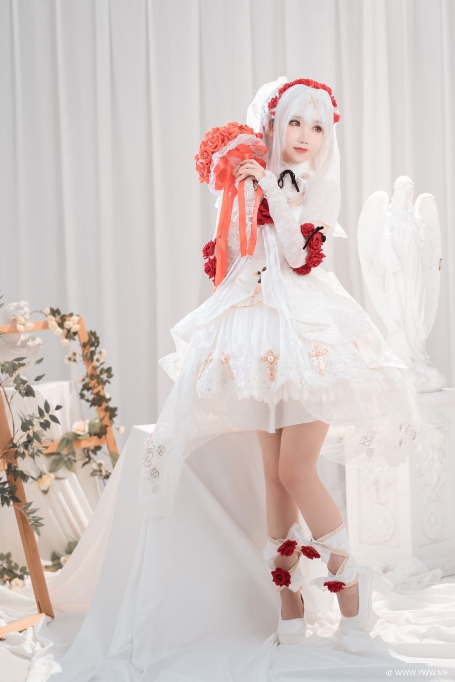 可爱人气Coser面饼仙儿 – 德丽莎婚纱-像素点
