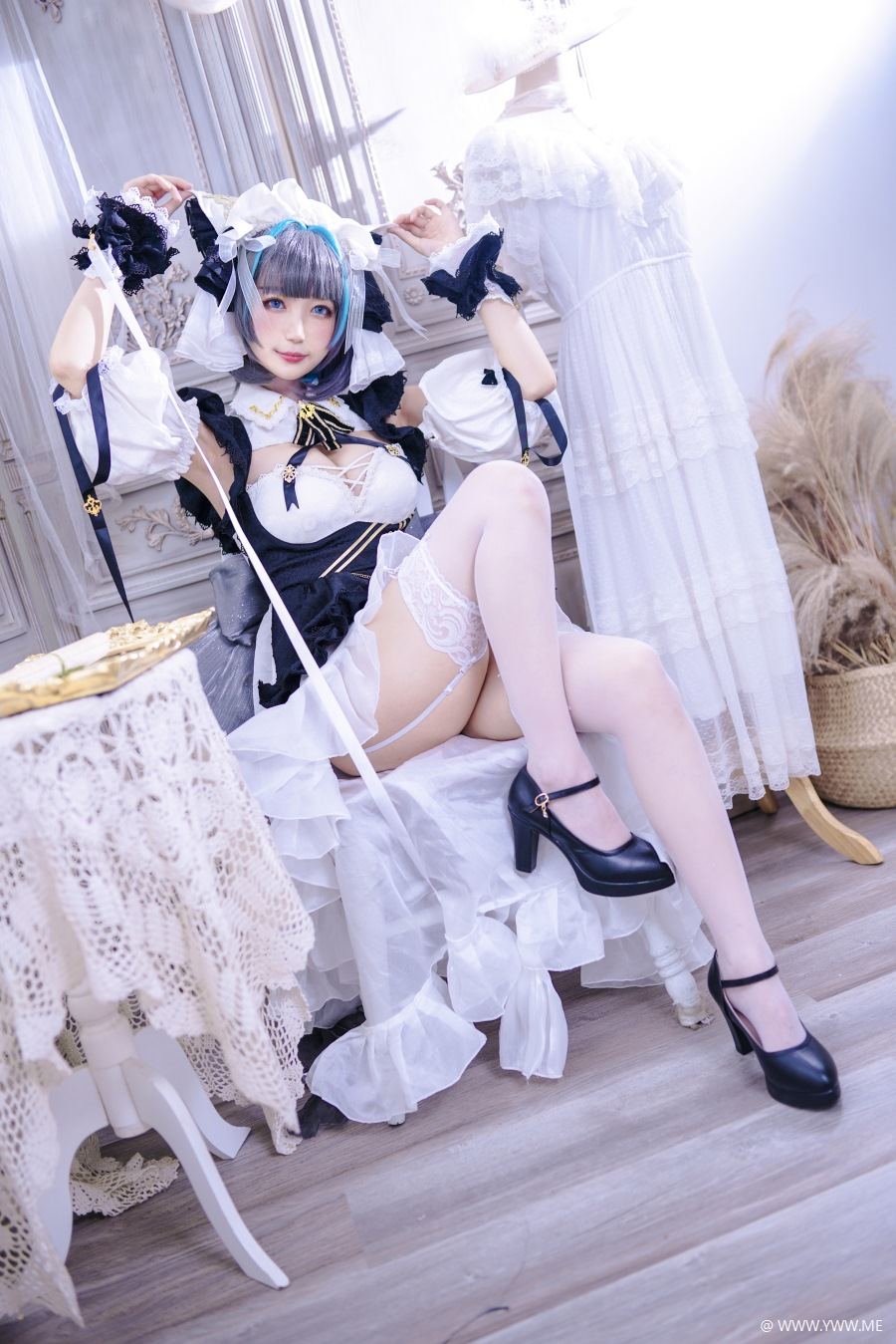微博小姐姐 @周叽是可爱兔兔 柴郡猫猫-像素点