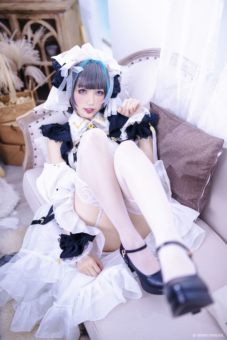 微博小姐姐 @周叽是可爱兔兔 柴郡猫猫-像素点
