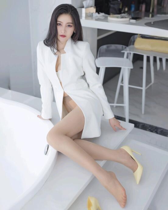 [IMISS爱蜜社] 2021.05.19 VOL.594 Vanessa 丝袜美腿
