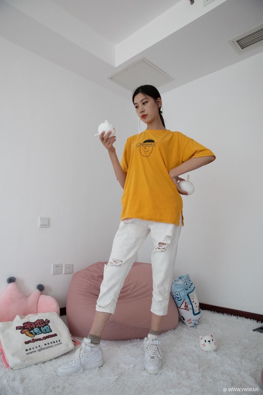 物恋传媒 NO.700 苏镶-雨里的心-像素点