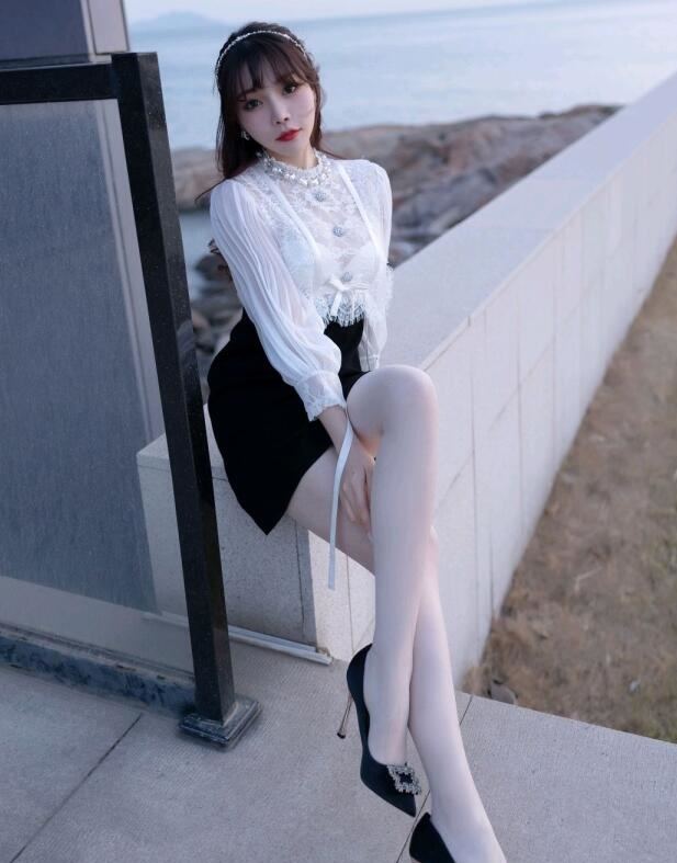 [XIAOYU语画界] 2021.05.24 VOL.534 芝芝Booty 美臀 美腿