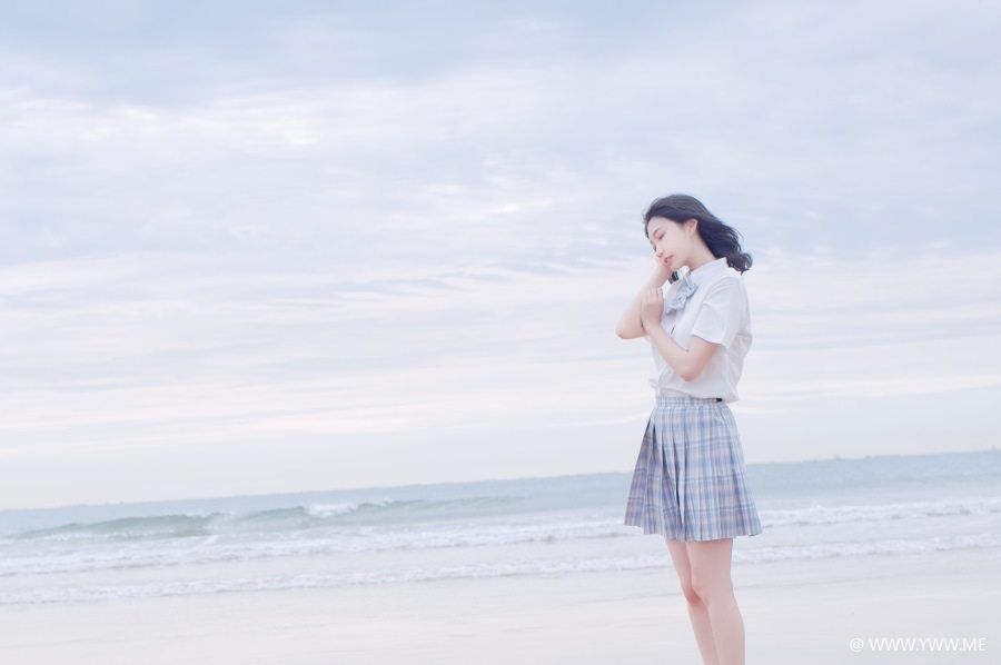 微博小姐姐 @周叽是可爱兔兔 海边jk-像素点