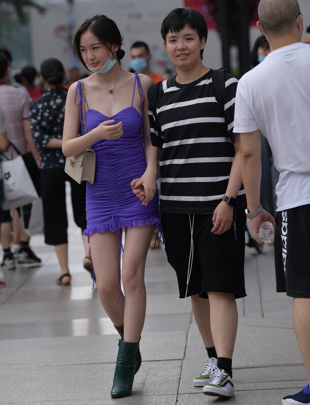 视觉冲击作品 性感的吊带裙美女 写真