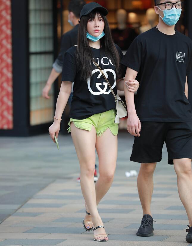 玻璃作品 连衣裙高挑女朋友 写真