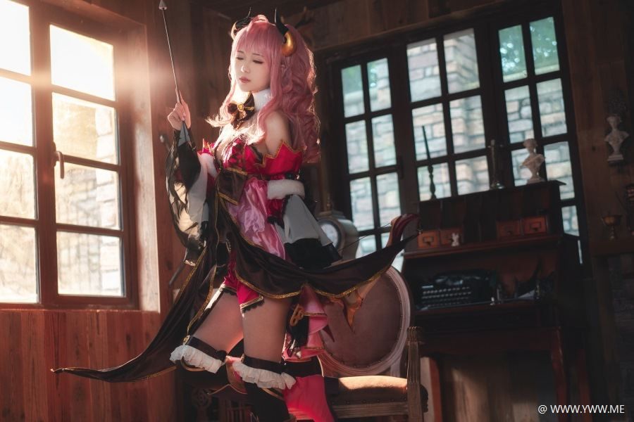 COS博主@弥音音ww 铃奈-像素点
