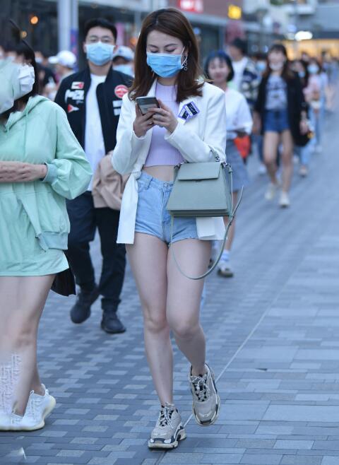 小默作品 热裤气质少妇美女 写真