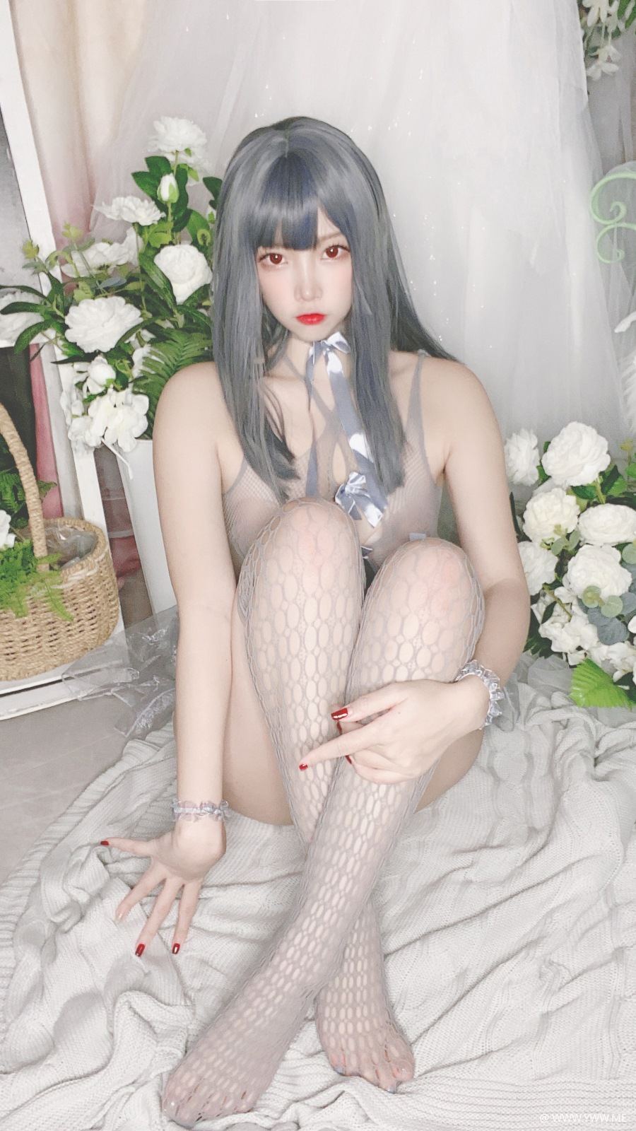 COS主播小姐姐@二佐Nisa 私房自拍蓝色网状比基尼-像素点