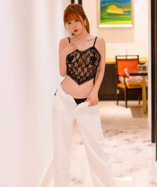 [XiuRen秀人网] 2021.06.21 No.3566 王雨纯 熟女