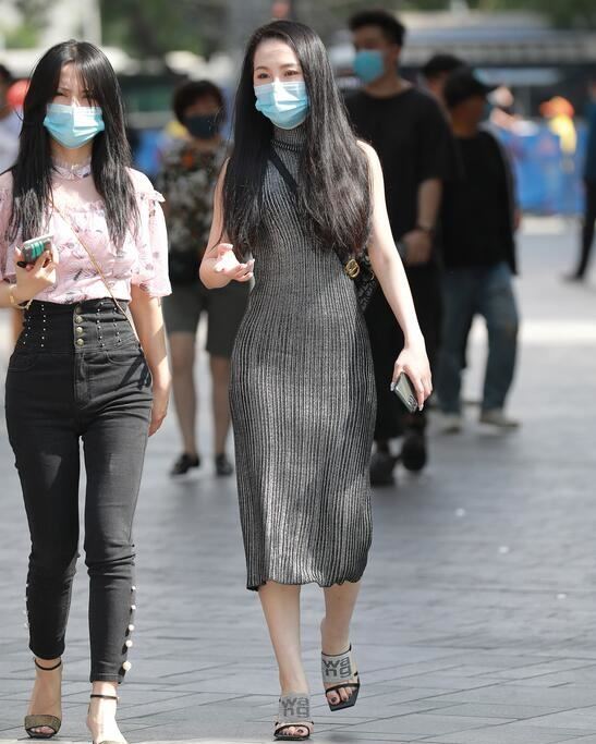 四九城嘎子街拍作品 – 性感包臀裙美妇 写真