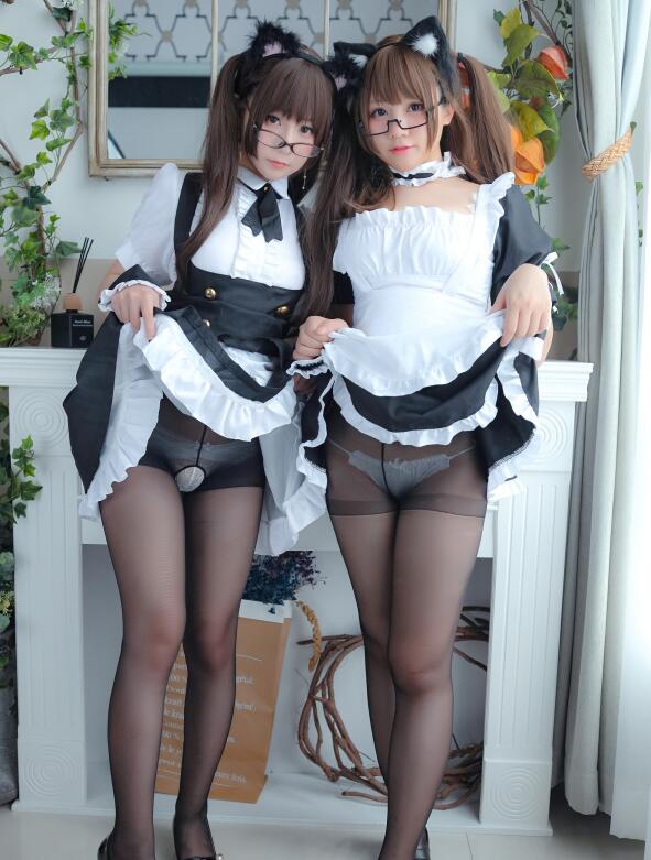 Nyako喵子 – Nyako × 搖搖樂 猫耳のメイド姉妹
