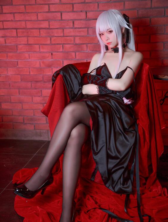 G44不会受伤 – 雾枝黑裙礼服