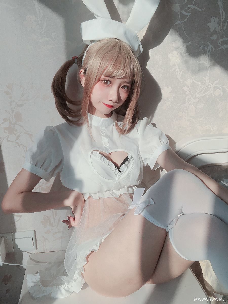 二次元coser@果咩酱w – 兔子护士-像素点