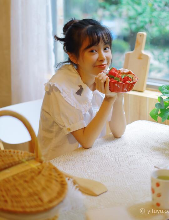 [YWW.ME] 2021.05.04 少女日记 裸心心