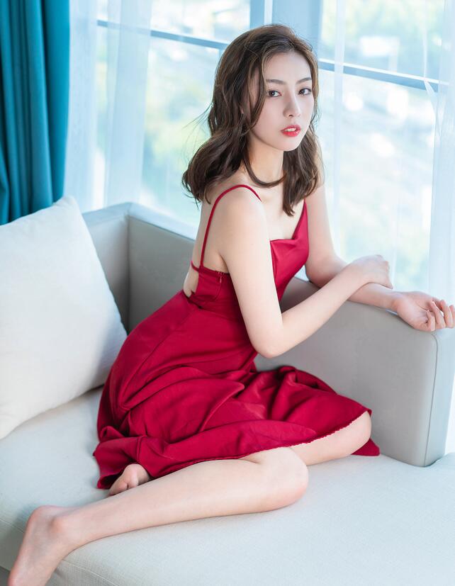 [KeLaGirls克拉女神] 2021.05.02 红裙丽人 东琪 VIP专辑