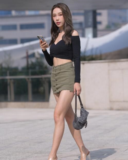 一始作品 绿色短裙女孩 写真+视频
