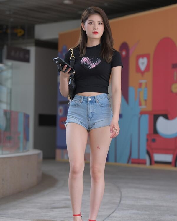 一始作品 热裤美腿美女 写真