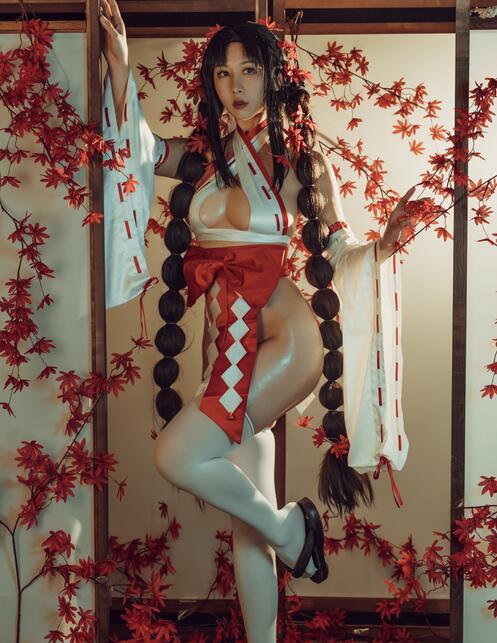 云溪溪 – 奶桃 巫女