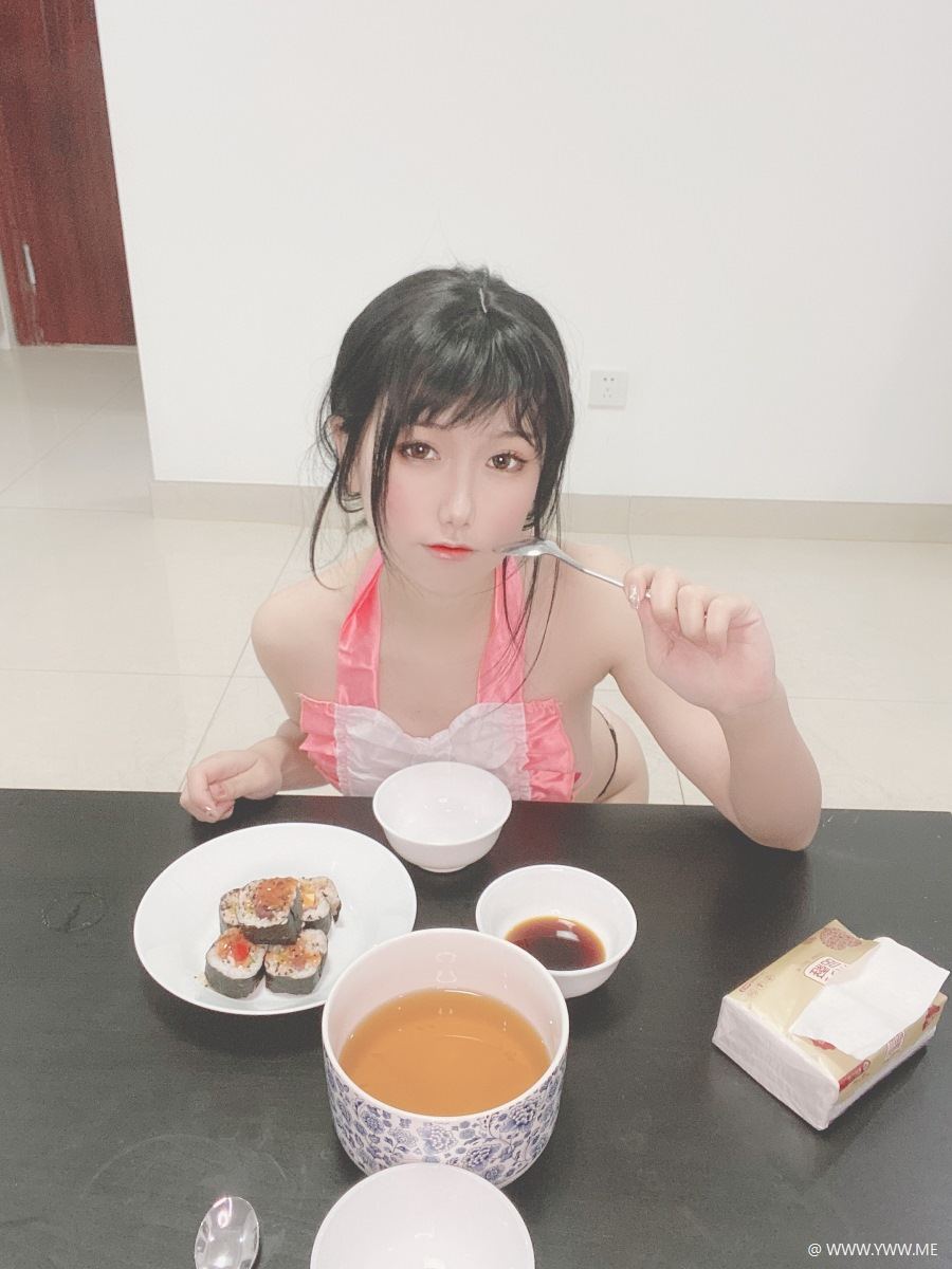 芋圆侑子 – 人妻围裙-像素点