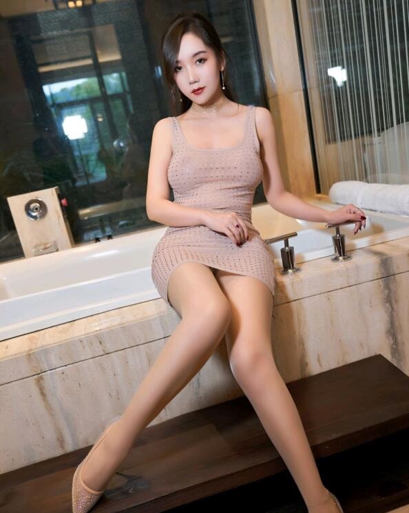 [XiuRen秀人网] 2021.10.19 No.4084 艾静香 大理旅拍