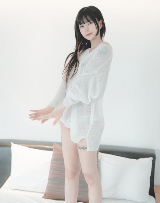 [PURE MEDIA] VOL.086 – Hizzy (히지)