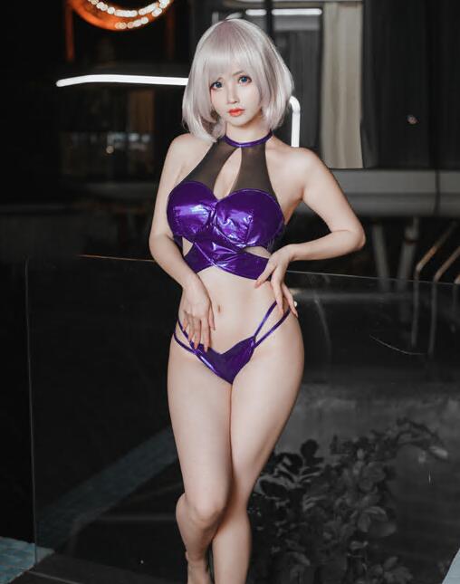 知名动漫Coser@rioko凉凉子 电光机王 貉
