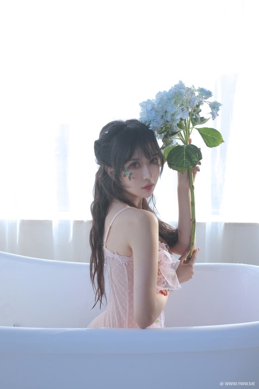 Shika小鹿鹿 HANA真爱版电子壁纸-像素点