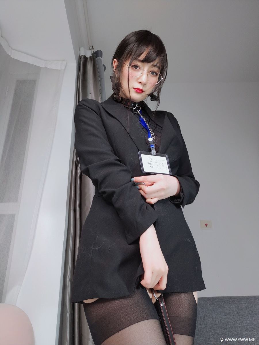人气动漫Coser@白银81 自撮り vol.57 黑丝情趣-像素点