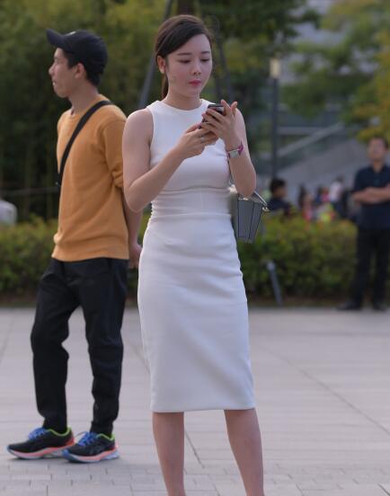 精选街拍 – 两个都不错，爱了