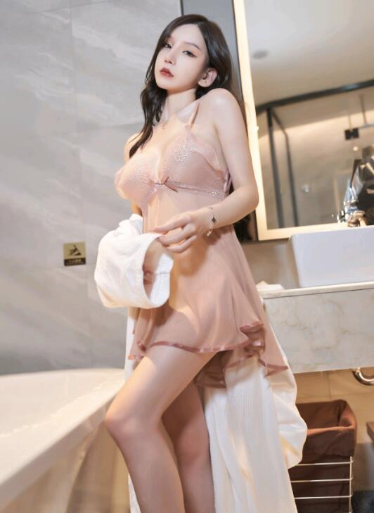 [XiuRen秀人网] 2021.12.28 No.4397 周于希Sally 性感美腿