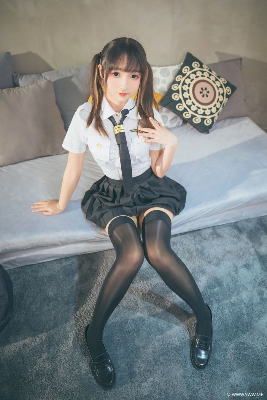 神楽坂真冬 – 「お帰りなさい、指揮官」-像素点