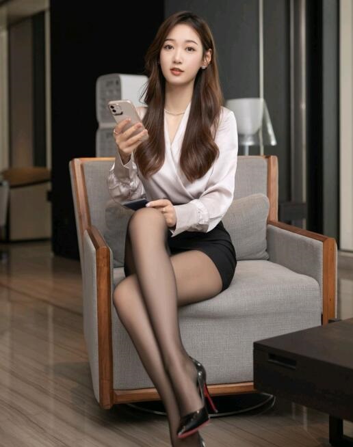 [XiuRen秀人网] 2022.01.19 No.4485 唐安琪 黑丝美腿