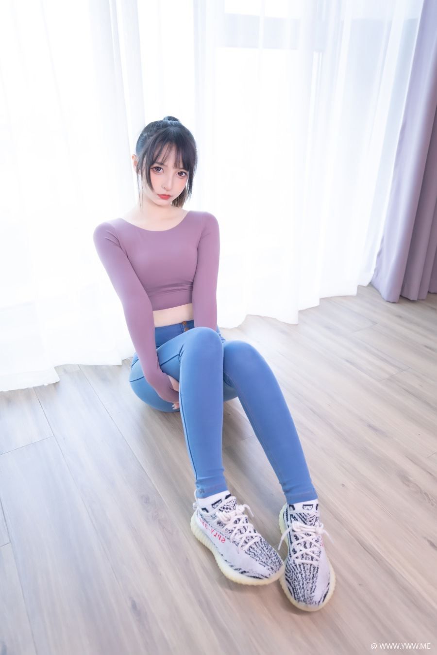 神楽坂真冬 – 牛仔裤女孩《牛仔狂热》-像素点